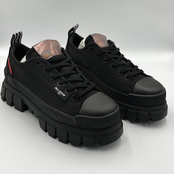 NWB Palladium Black Revolt Lo Tx Low Top Sneakers Women's Size 10 - Picture 1 of 7